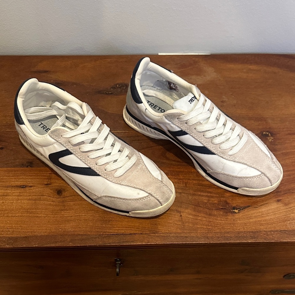 Tretorn Women's Rawlings 2.0 White and Navy Sneakers in Size‎ 7.5